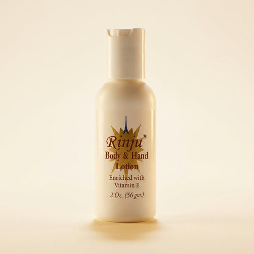 Rinju Gold travel size hero on warm background